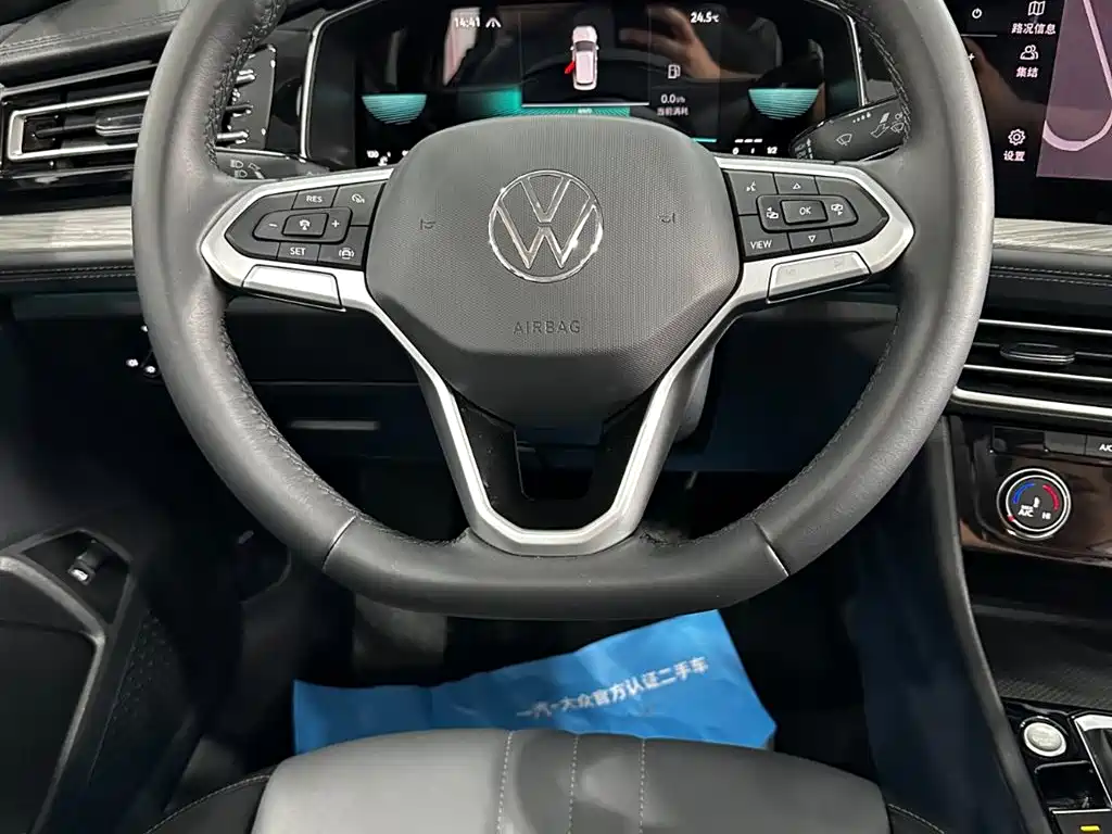 Volkswagen Sagitar — миниатюра 19