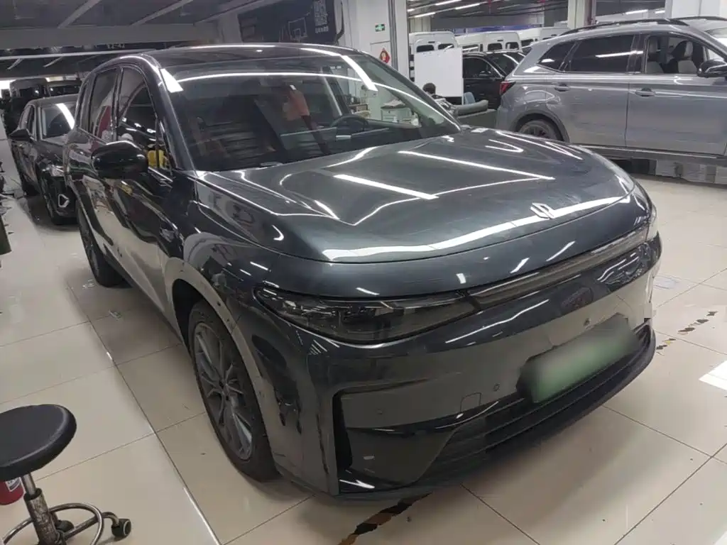 Leapmotor Leapmotor C10 — миниатюра 4