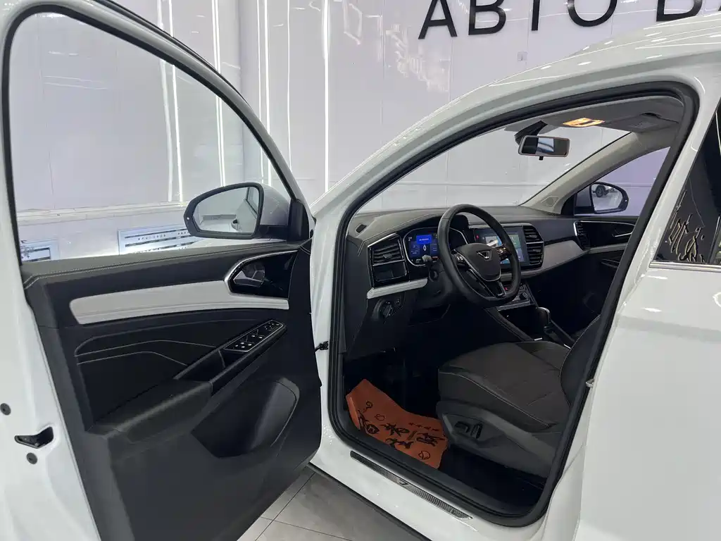 Jetta VS5 — миниатюра 8