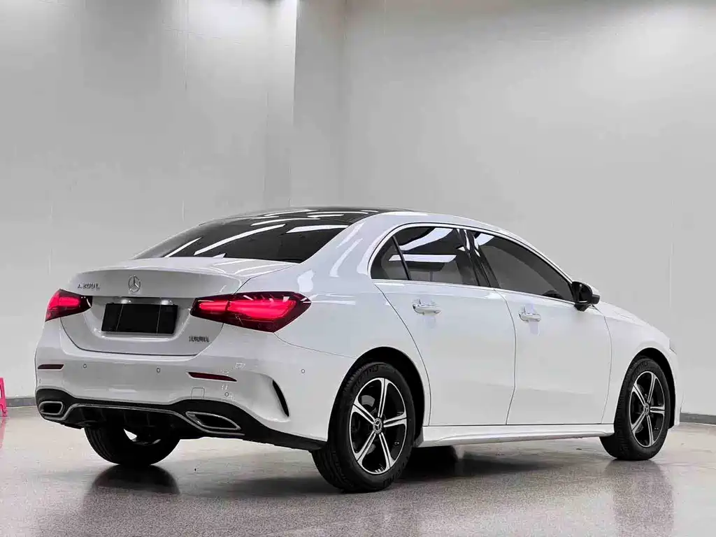 Mercedes-Benz A-Class — миниатюра 29