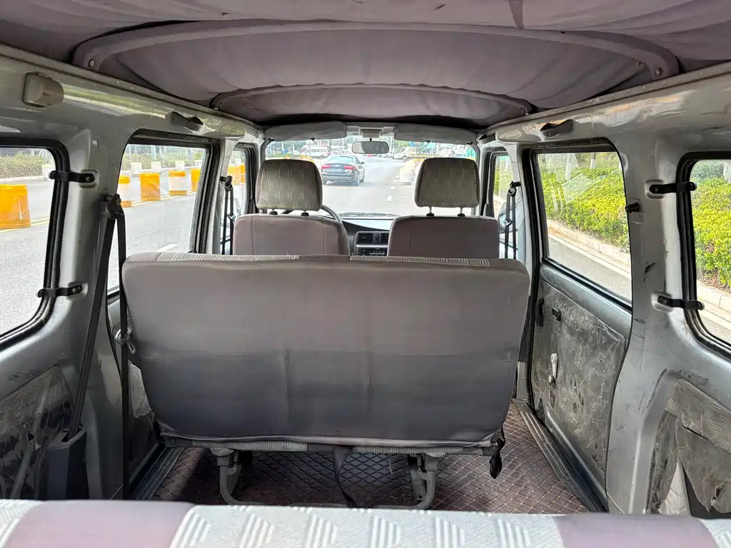 Wuling Rongguang — миниатюра 14