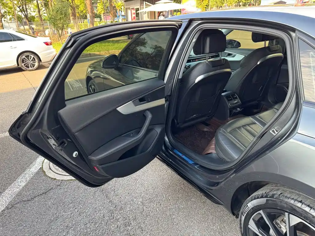 Audi A4L — миниатюра 13