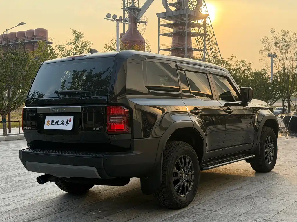 Toyota Prado — миниатюра 5