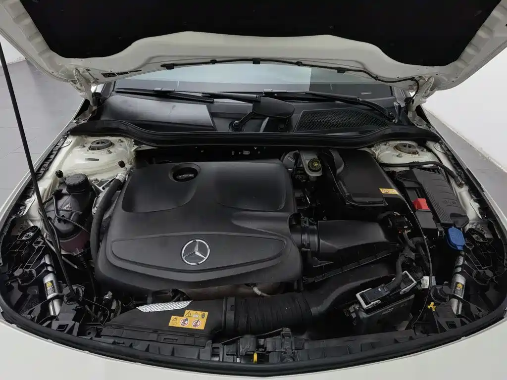 Mercedes-Benz CLA (Import) — миниатюра 6