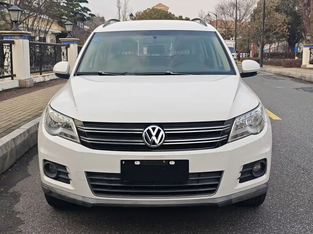 Volkswagen Tiguan 2012 1.8TSI AT