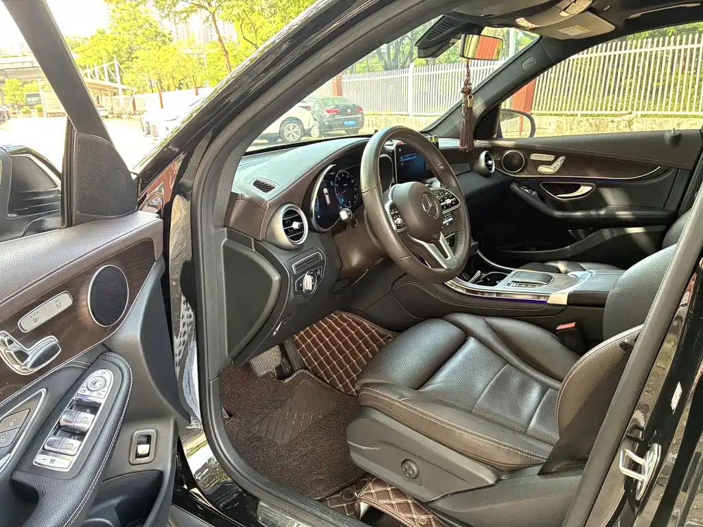 Mercedes-Benz GLC — миниатюра 7