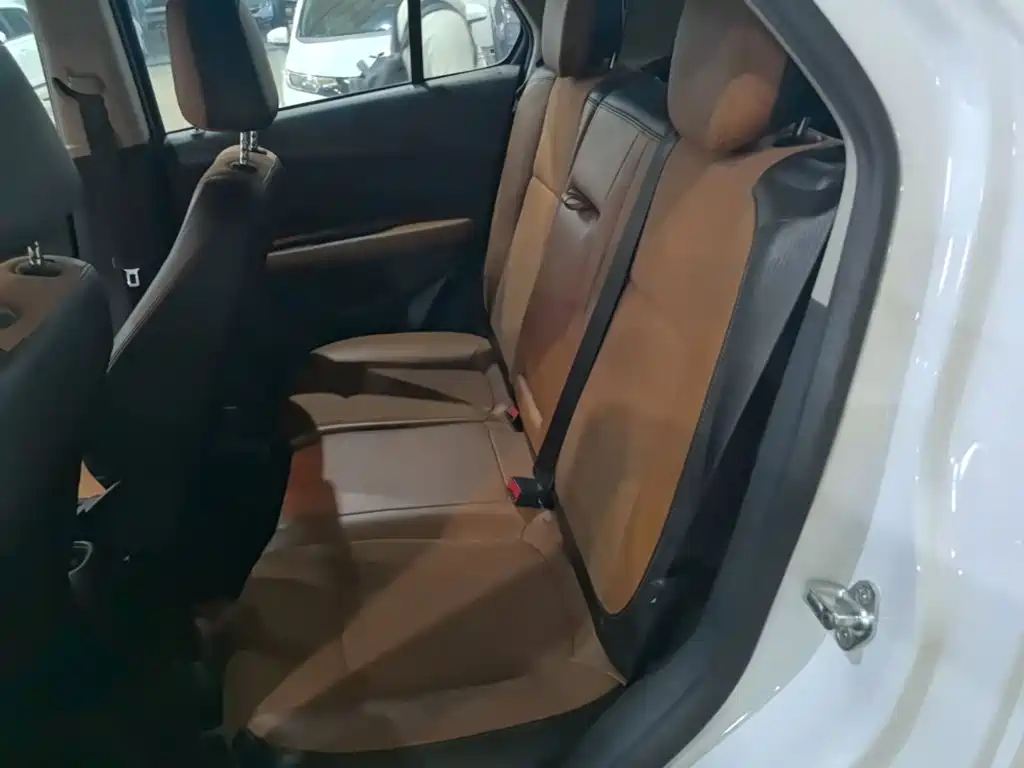 Chevrolet Trax — миниатюра 19