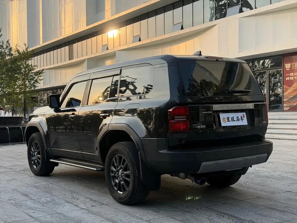 Toyota Prado — миниатюра 7