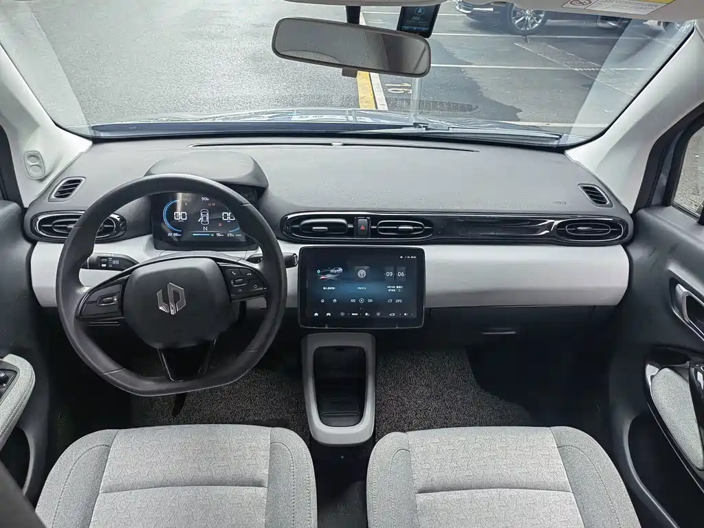 Leapmotor Leapmotor T03 — миниатюра 12