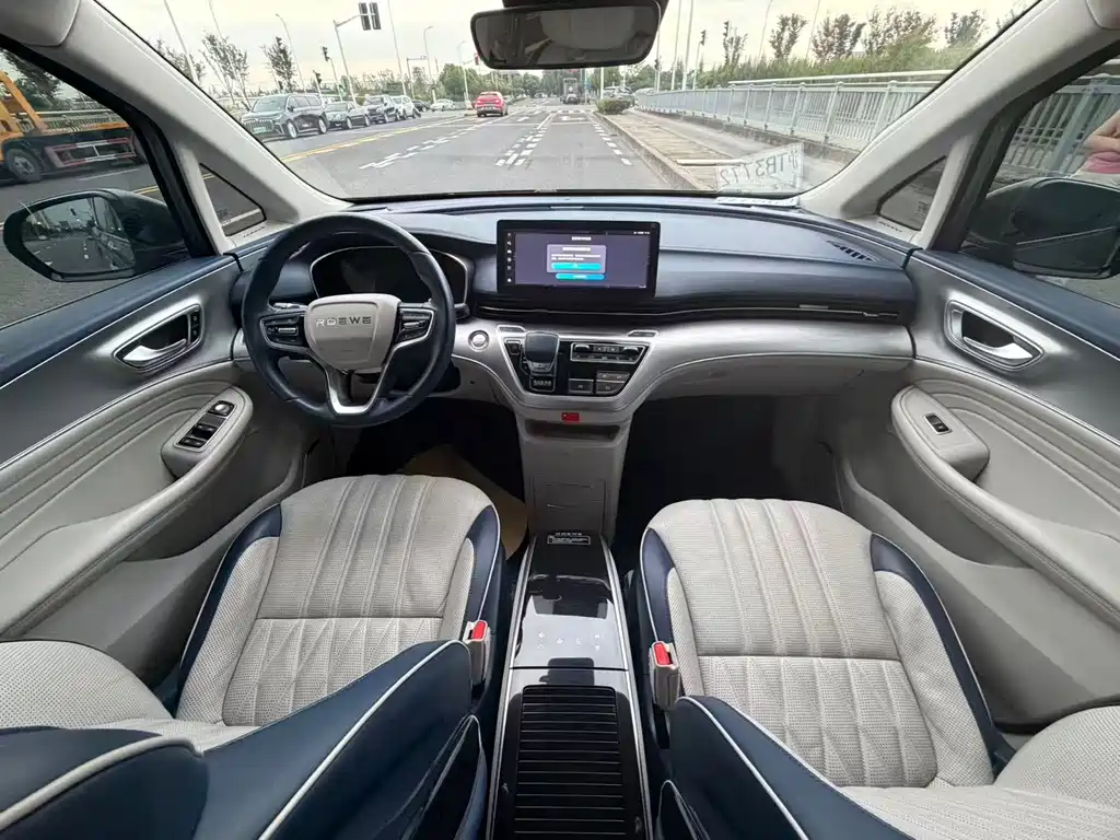 Roewe iMAX8 — миниатюра 10