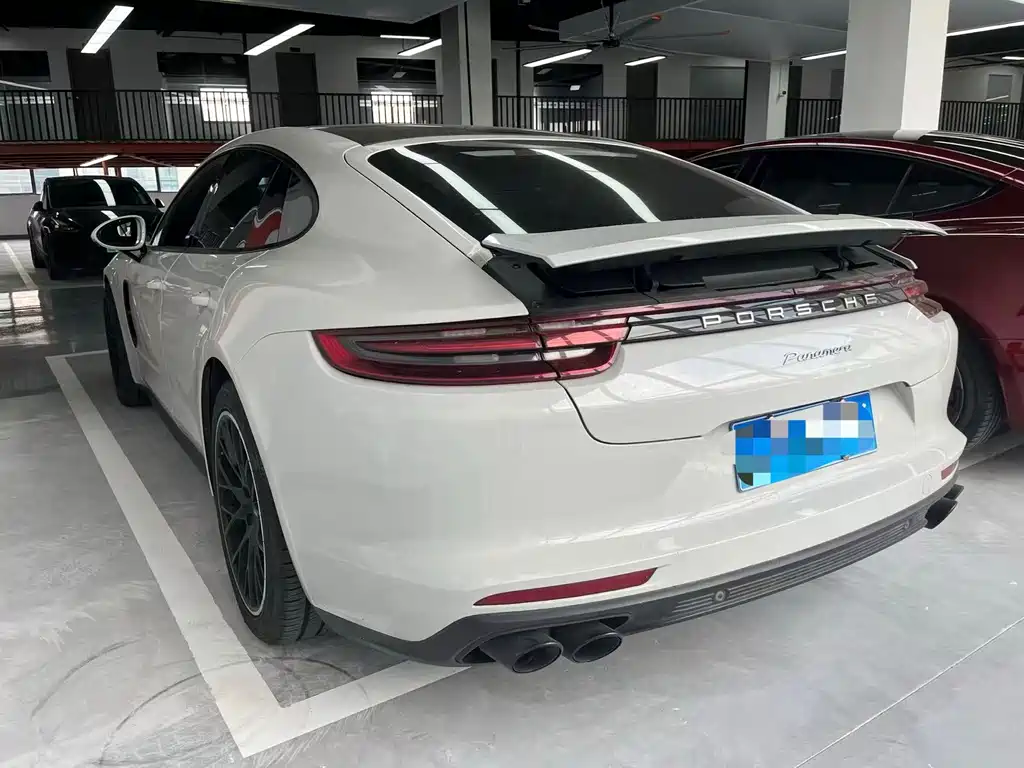 Porsche Panamera — миниатюра 16