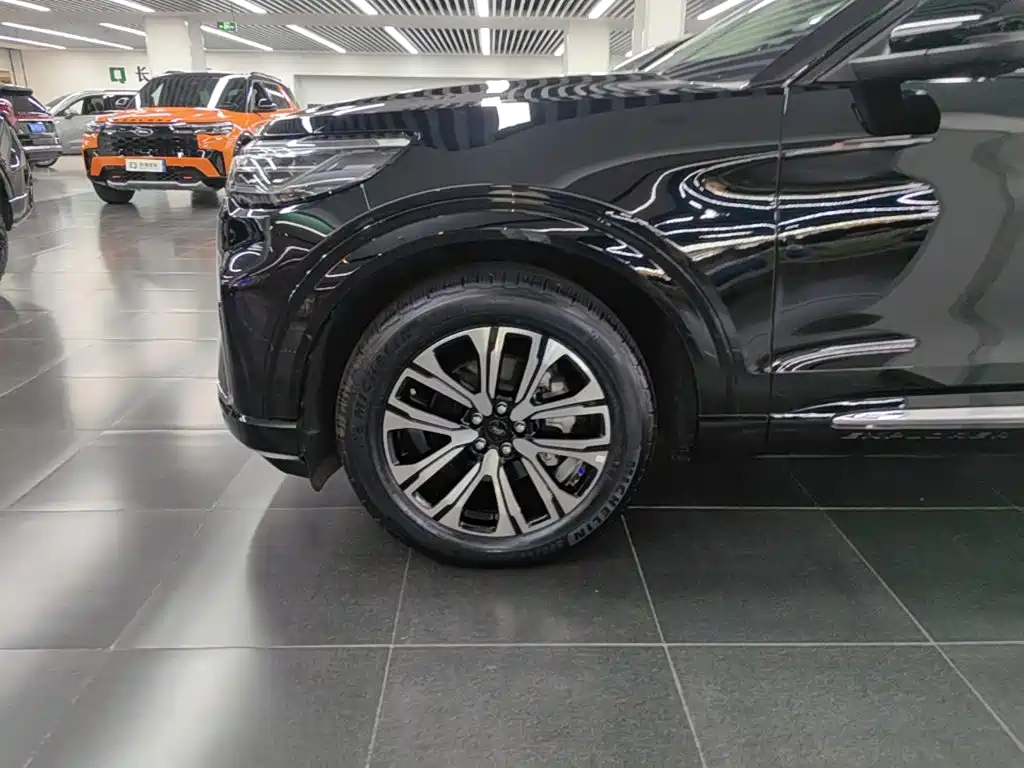 Ford Explorer — миниатюра 23