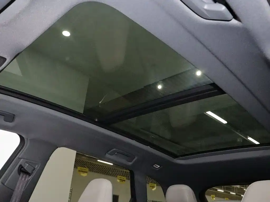 Audi Q5L — миниатюра 16