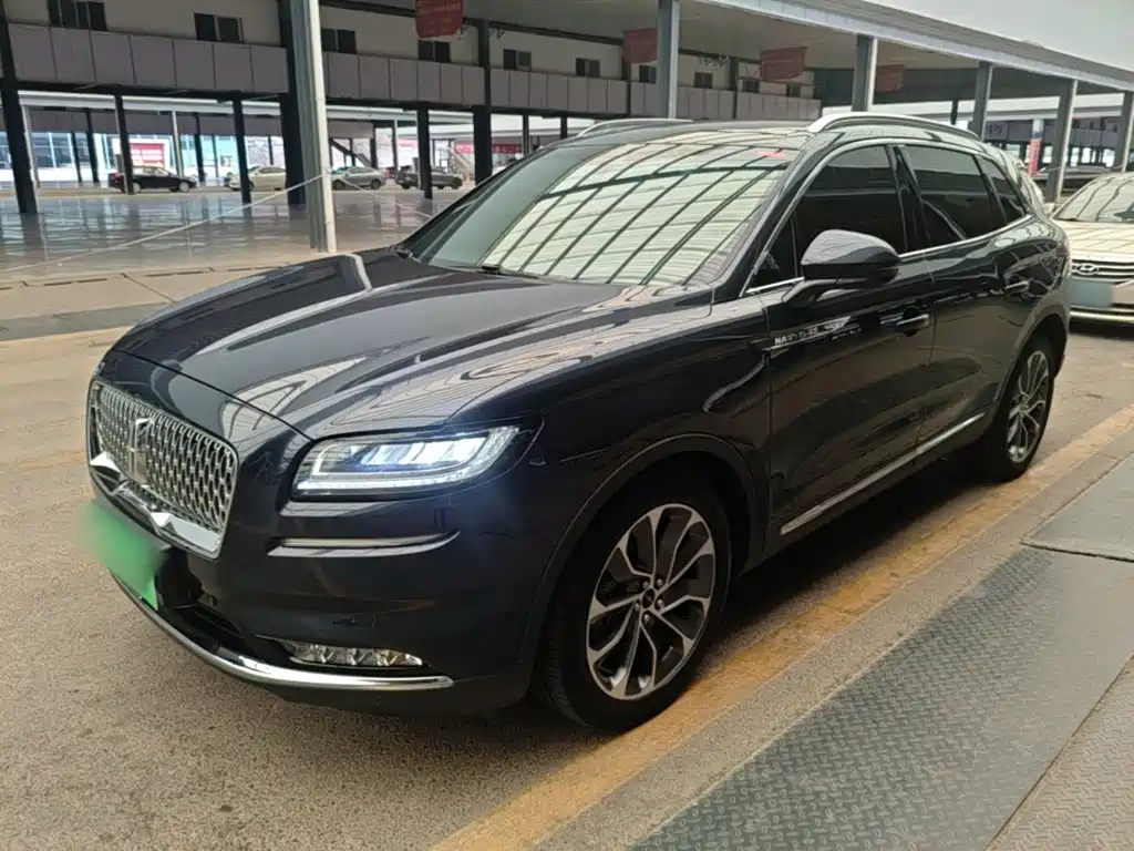 Lincoln Nautilus — миниатюра 2