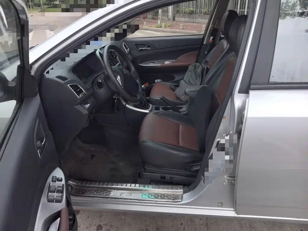 BYD F3 — миниатюра 16