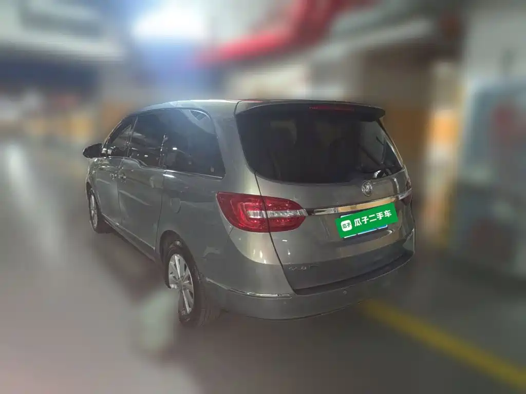 Buick GL8 — миниатюра 25