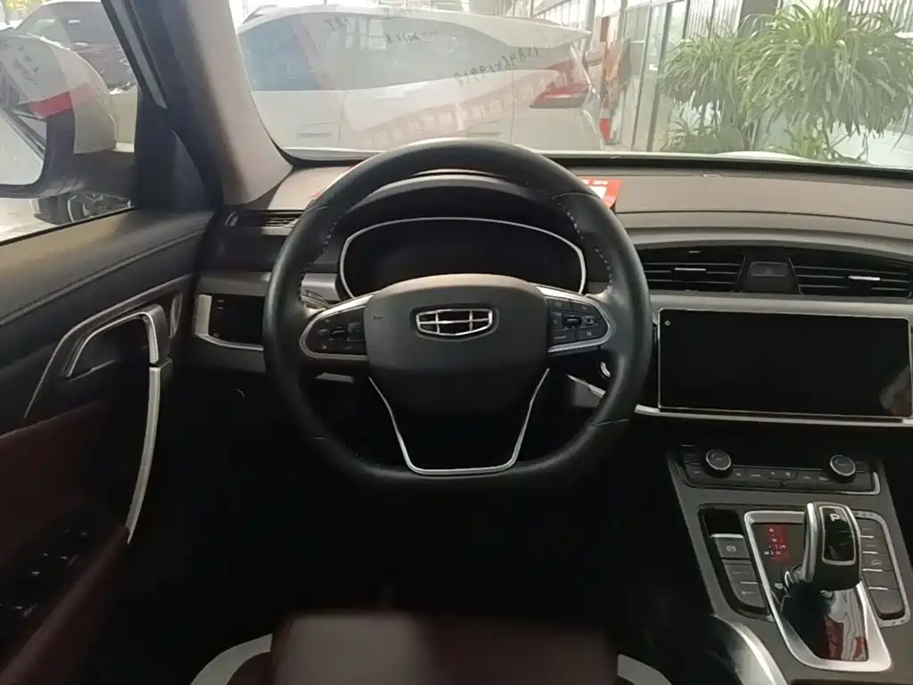 Geely Boyue — миниатюра 11