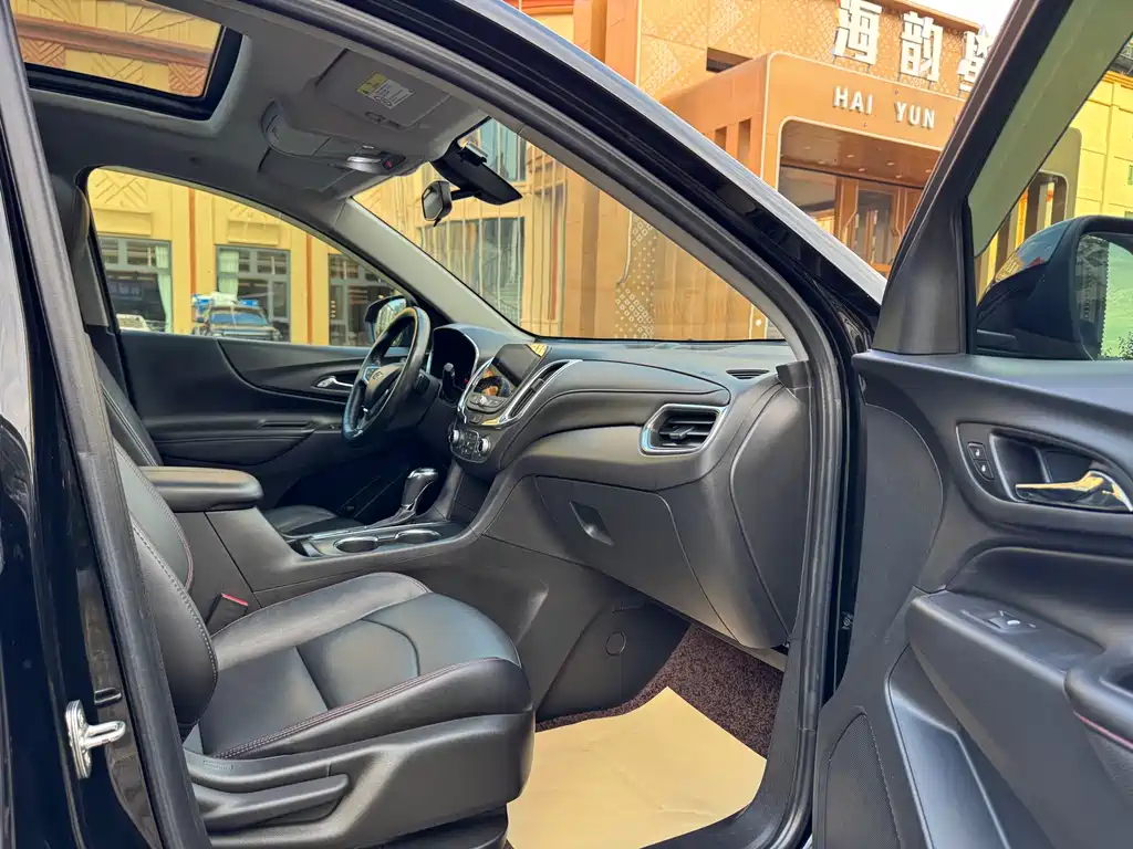 Chevrolet Equinox — миниатюра 11