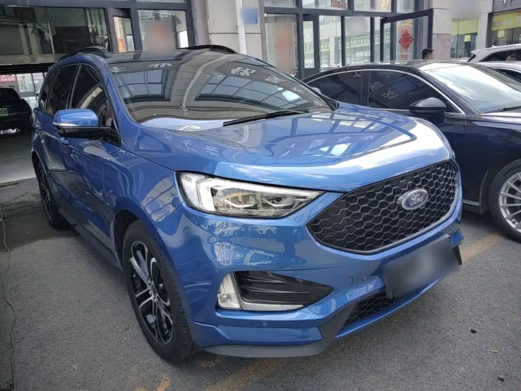 Ford Edge — миниатюра 4