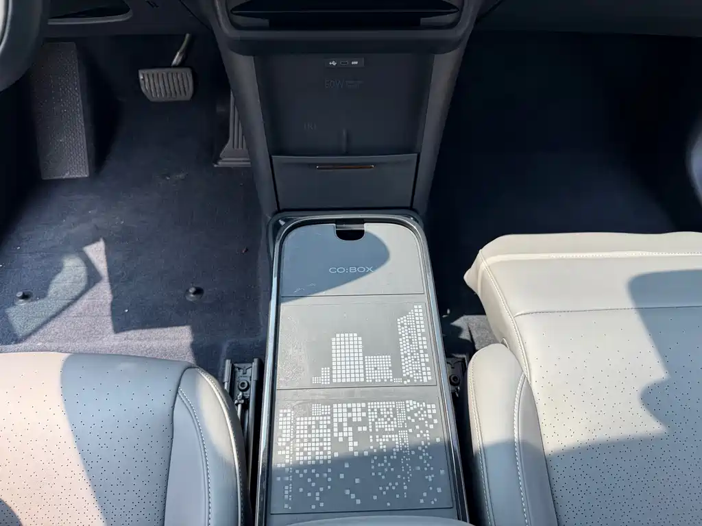 Lynk & Co Z20 — миниатюра 20