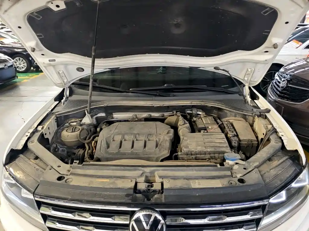 Volkswagen Tiguan L — миниатюра 20