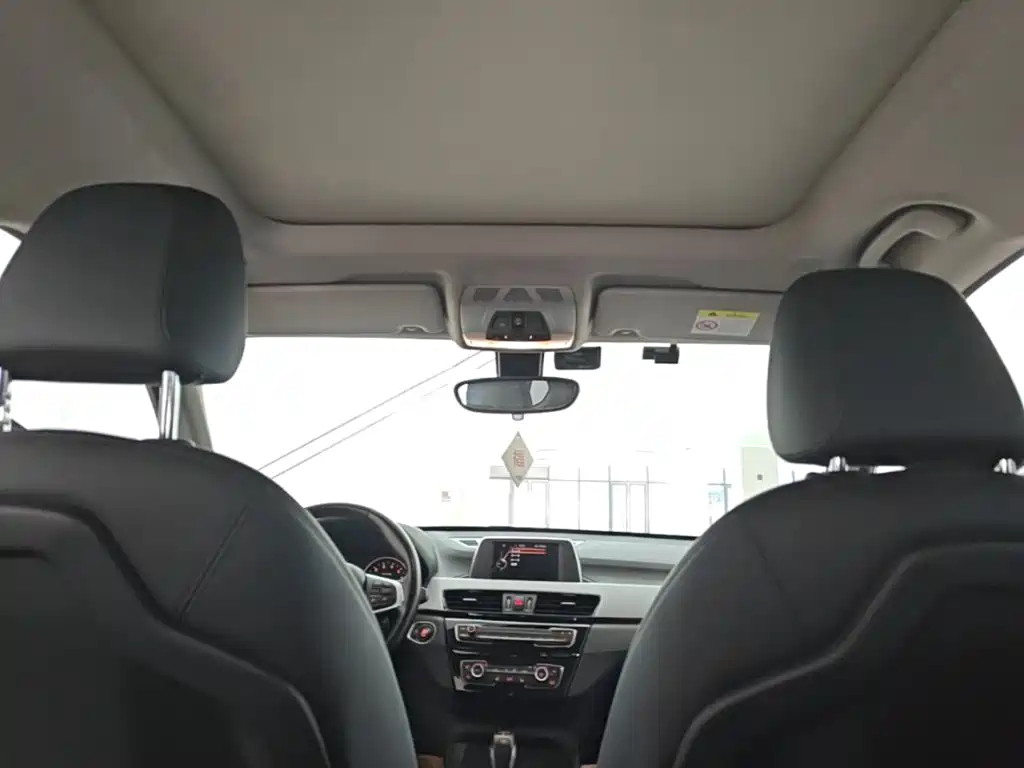 BMW X1 — миниатюра 18