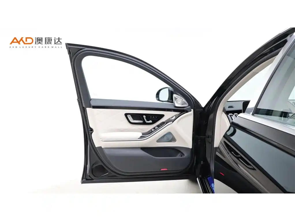 Mercedes-Benz S-Class — миниатюра 10