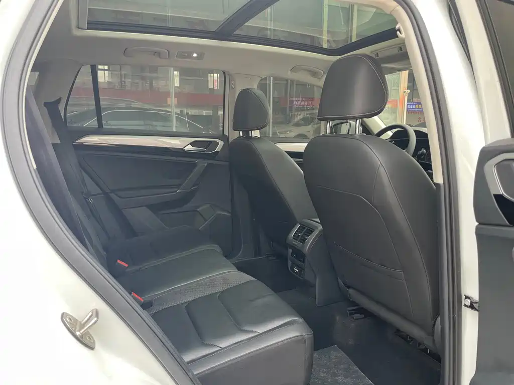 Volkswagen Tayron — миниатюра 8