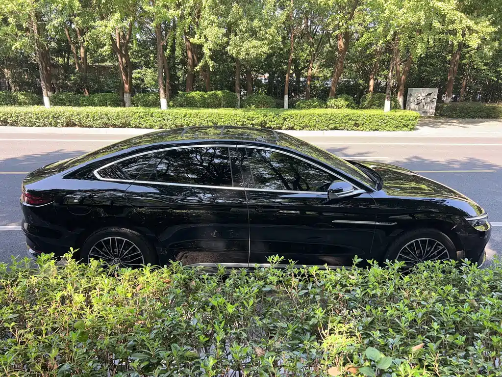 BYD Han — миниатюра 12