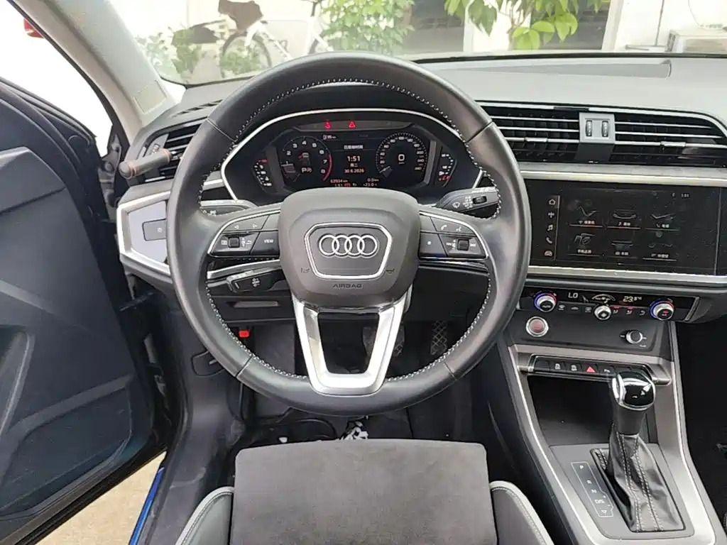 Audi Q3 — миниатюра 11