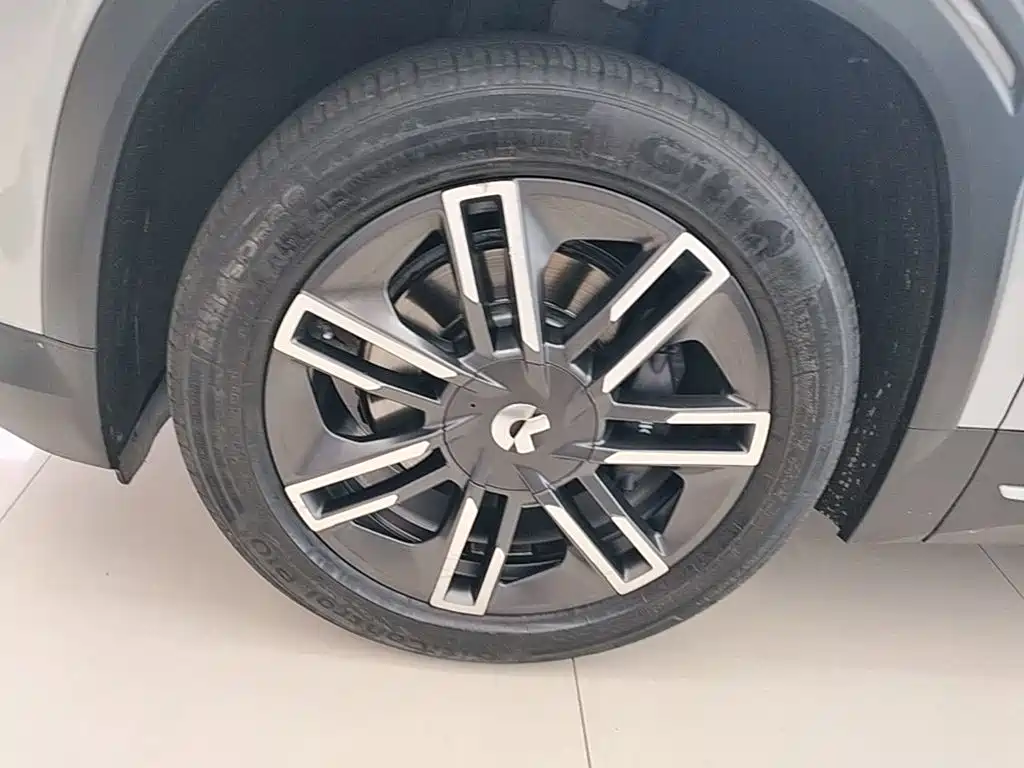 NIO EC6 — миниатюра 23