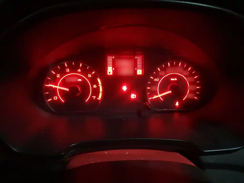 Wuling Hongguang V — миниатюра 4