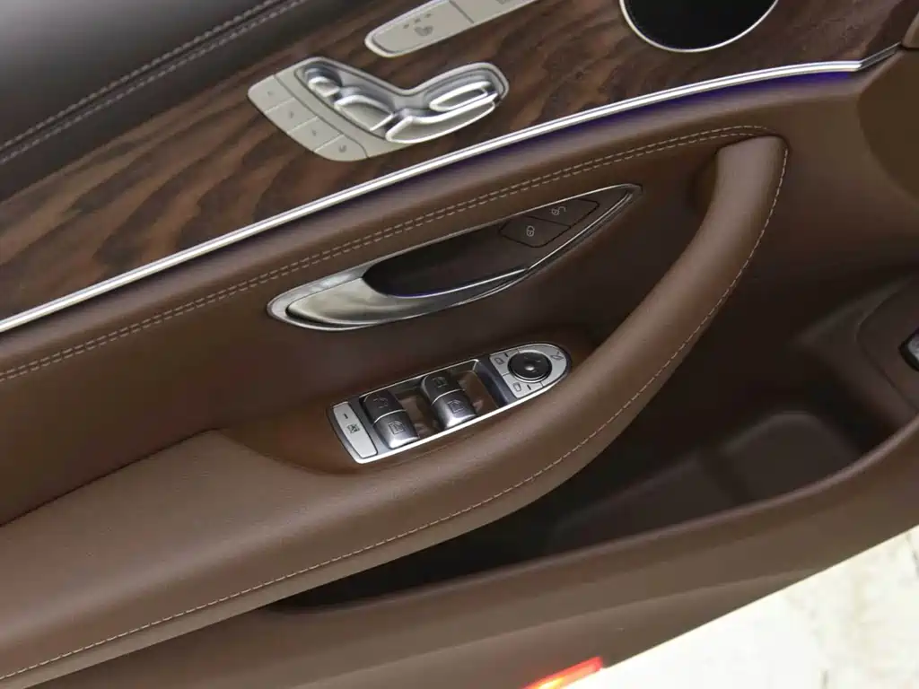 Mercedes-Benz E-Class E 2023 E 300 L Fashion