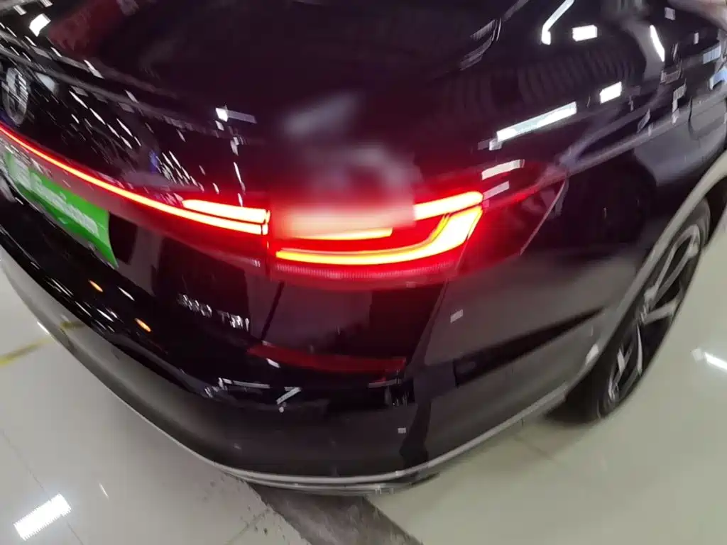 Volkswagen Passat — миниатюра 8