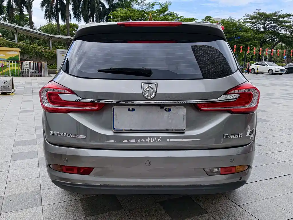 Baojun 310W — миниатюра 7