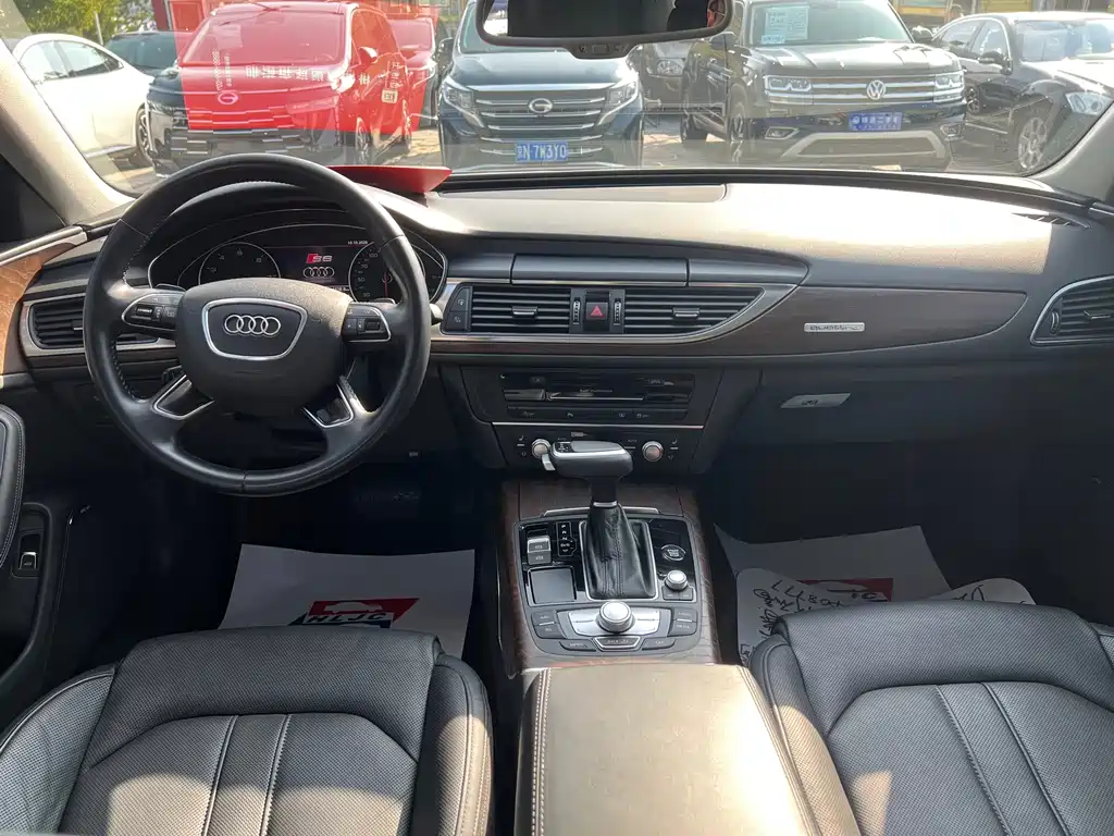 Audi A6L — миниатюра 10