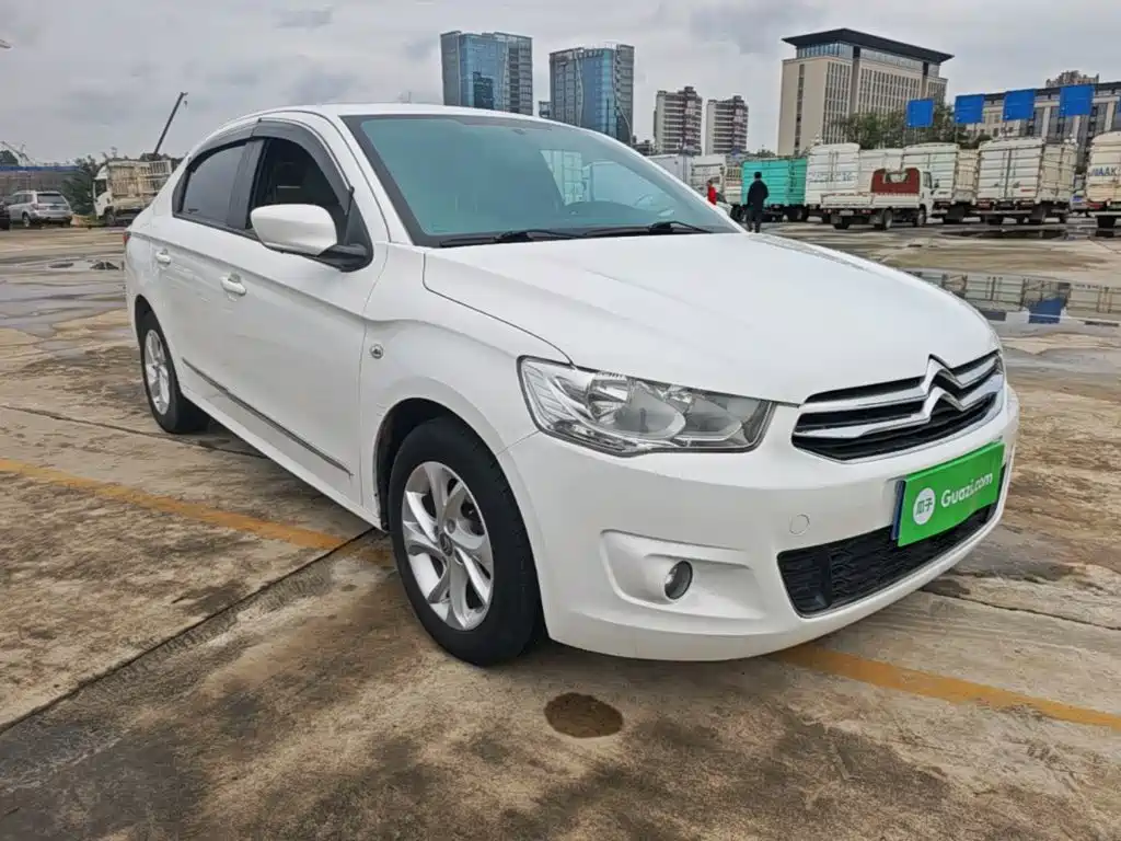 Citroen Elysee — миниатюра 4