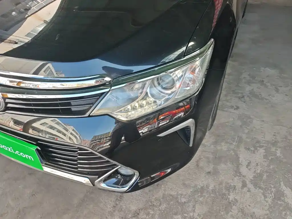 Toyota Camry — миниатюра 24