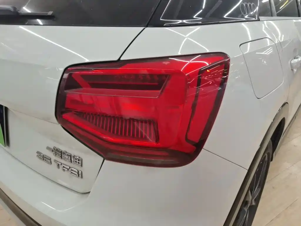 Audi Q2L — миниатюра 8