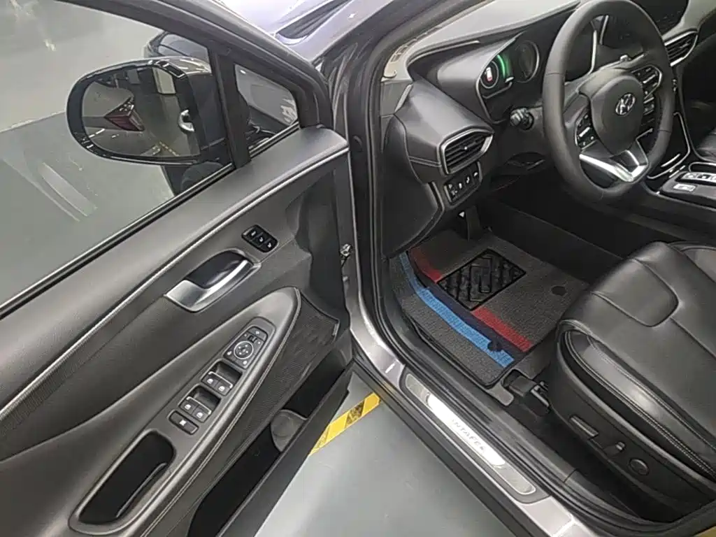 Hyundai Santa Fe — миниатюра 16