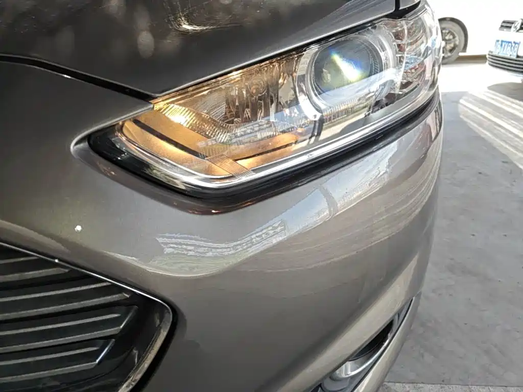 Ford Mondeo — миниатюра 24
