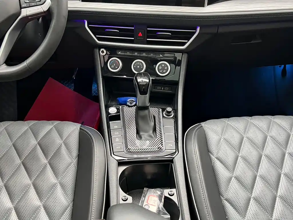 Volkswagen Sagitar — миниатюра 10
