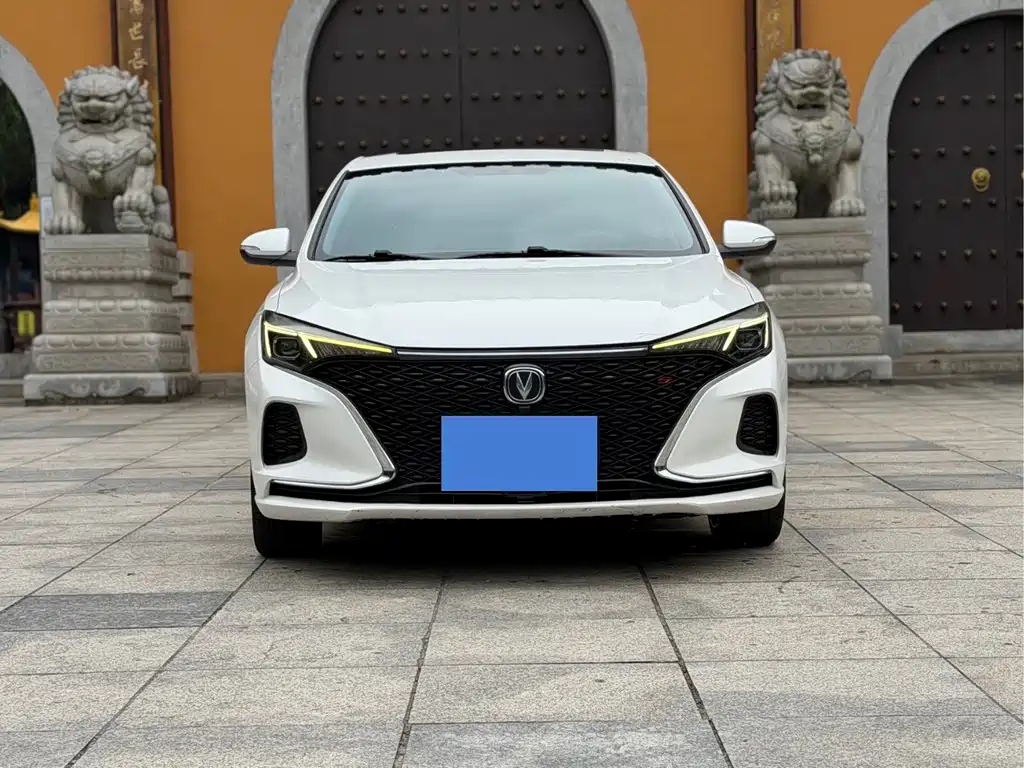 Changan Eado — миниатюра 2