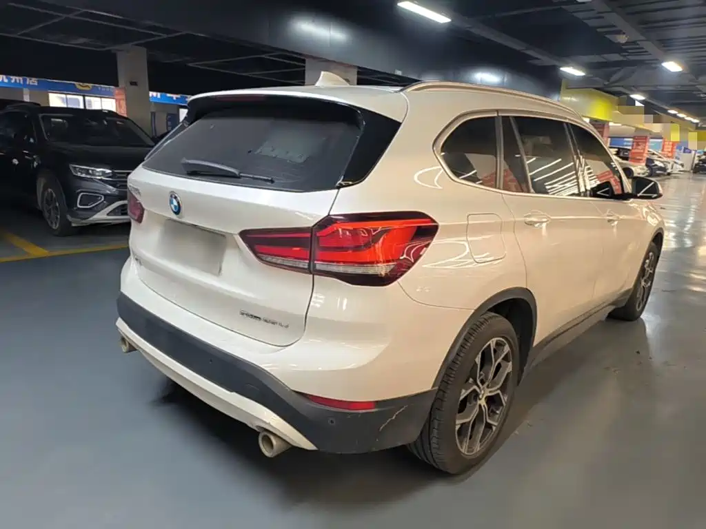 BMW X1 — миниатюра 7