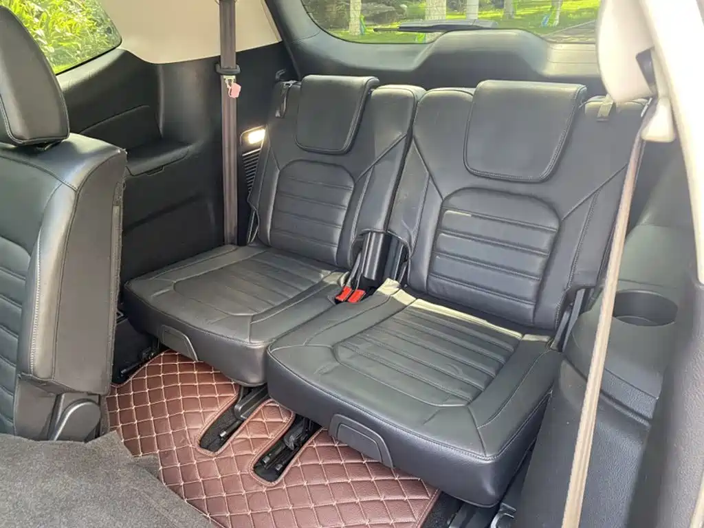 Ford Edge — миниатюра 13
