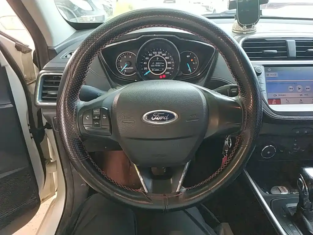 Ford Escort — миниатюра 11