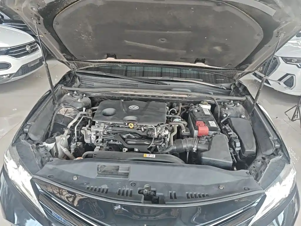 Toyota Camry — миниатюра 20