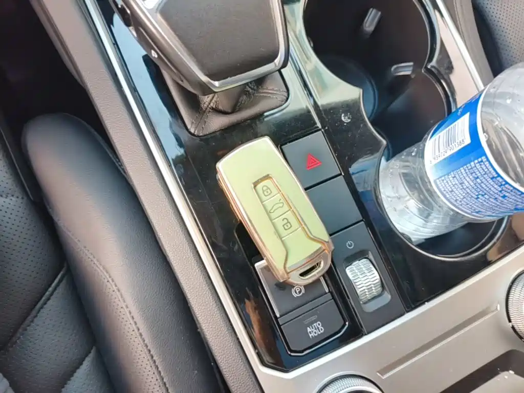 Volkswagen Touareg — миниатюра 9