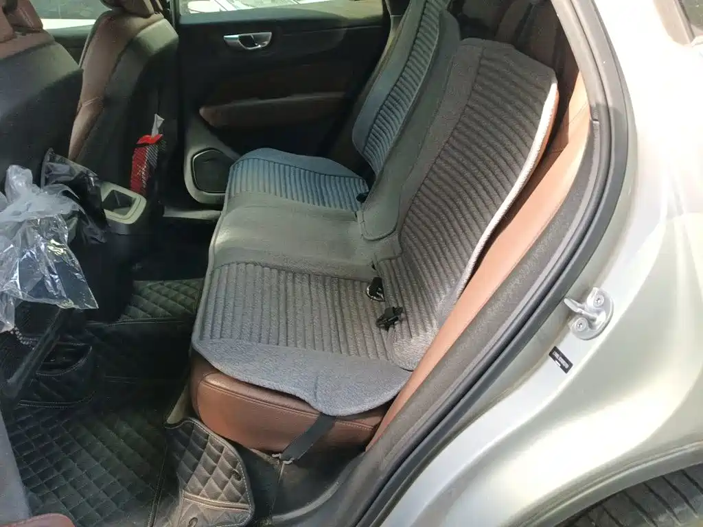 Volvo XC60 — миниатюра 13