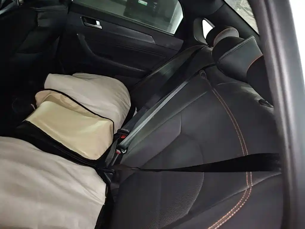 Hyundai Sonata — миниатюра 17